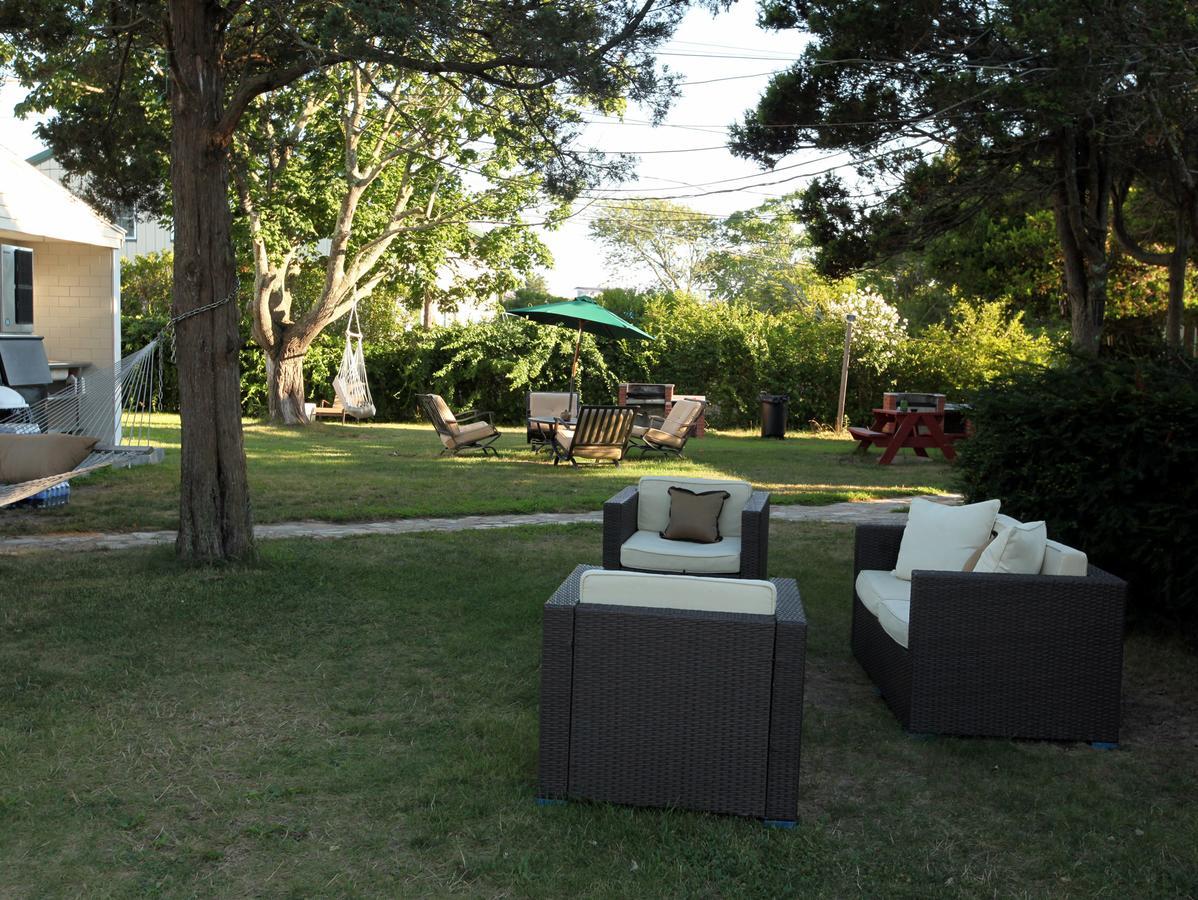 Bay Watch Hotel And Marina Hampton Bays Exterior photo
